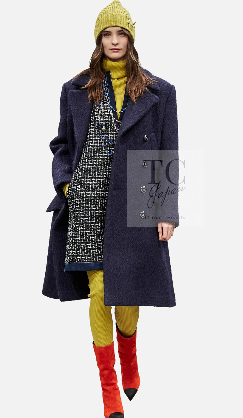 CHANEL 17B Black Dark Navy Wool CC Logo Button Double Coat 38 40 シャネル ブラック ダーク ネイビー ウール CC ロゴボタン ダブル コート 即発