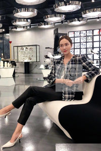 CHANEL 18S Navy Blue Ivory Checked Cotton Collarless Tweed Jacket Skirt Suit 42 シャネル ネイビー ブルー アイボリー チェック コットン ノーカラー ツイード ジャケット スカート スーツ 即発 - TC JAPAN