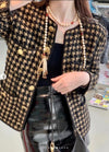 CHANEL 90A Vintage Brown Beige Houndstooth CC Logo Perfume Bottle Wool Tweed Jacket Skirt Suit 36 シャネル ヴィンテージ ブラウン ベージュ CC ロゴ 香水ボトル ボタン ウール ツイード ジャケット スカート スーツ 即発