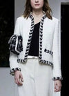 CHANEL 20B Ivory White Ecru Black Braided Trim Collarless Tweed Jacket 34 シャネル アイボリー ホワイト ブラック ブレード トリム ノーカラー ツイード ジャケット 即発