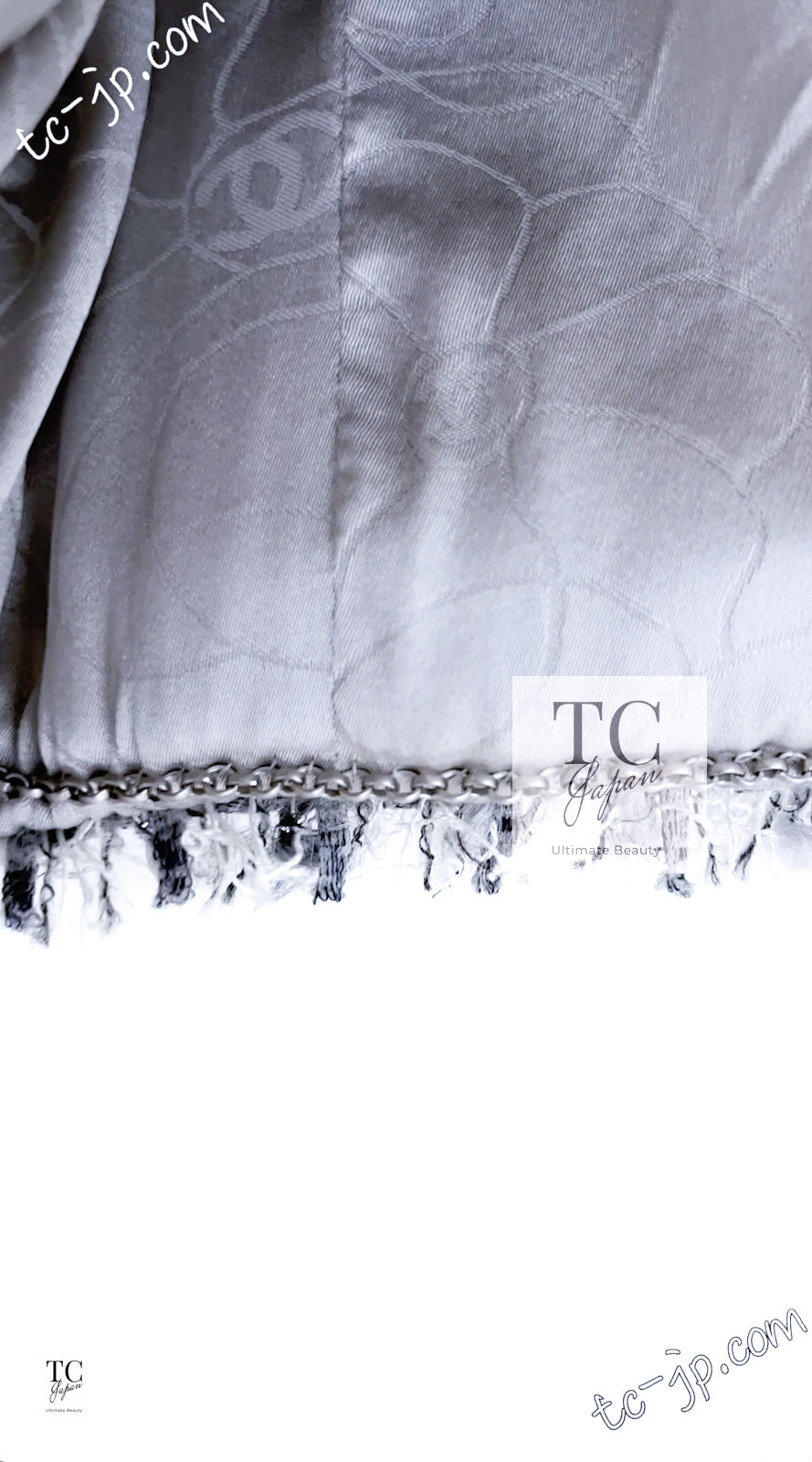 CHANEL 05A Gray Mix Camellia Brooch Wool Tweed Jacket Skirt Suit 36 シャネル グレー ふんわり カメリア付 ウール ツイード ジャケット スカート スーツ 即発