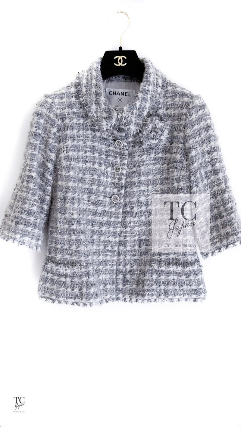 CHANEL 05A Gray Silver Mix Wool Tweed Skirt Jacket 36 38 シャネル グレー シルバー ふんわり ウール ツイード スカート ジャケット 即発