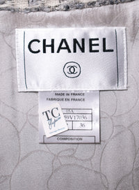 CHANEL 05A Gray Mix Camellia Brooch Wool Tweed Jacket Skirt Suit 36 シャネル グレー ふんわり カメリア付 ウール ツイード ジャケット スカート スーツ 即発