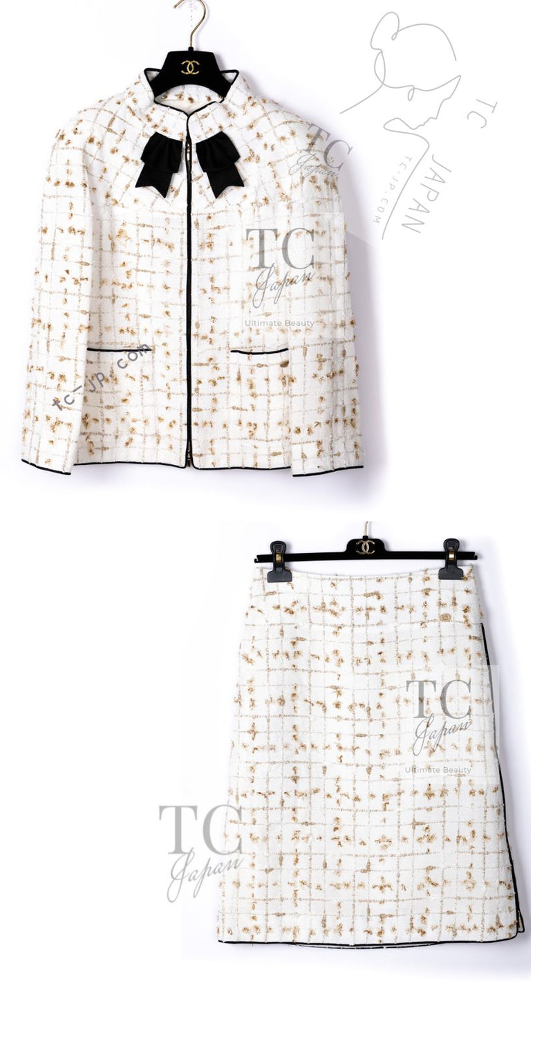 CHANEL 19S White Gold Bow Zip up Jacket Skirt Suit 36 シャネル ホワイト ゴールド ジップアップ リボン ツイード ジャケット スカート スーツ 即発