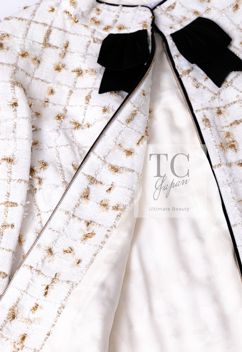 CHANEL 19S White Gold Bow Zip up Jacket Skirt Suit 36 シャネル ホワイト ゴールド ジップアップ リボン ツイード ジャケット スカート スーツ 即発