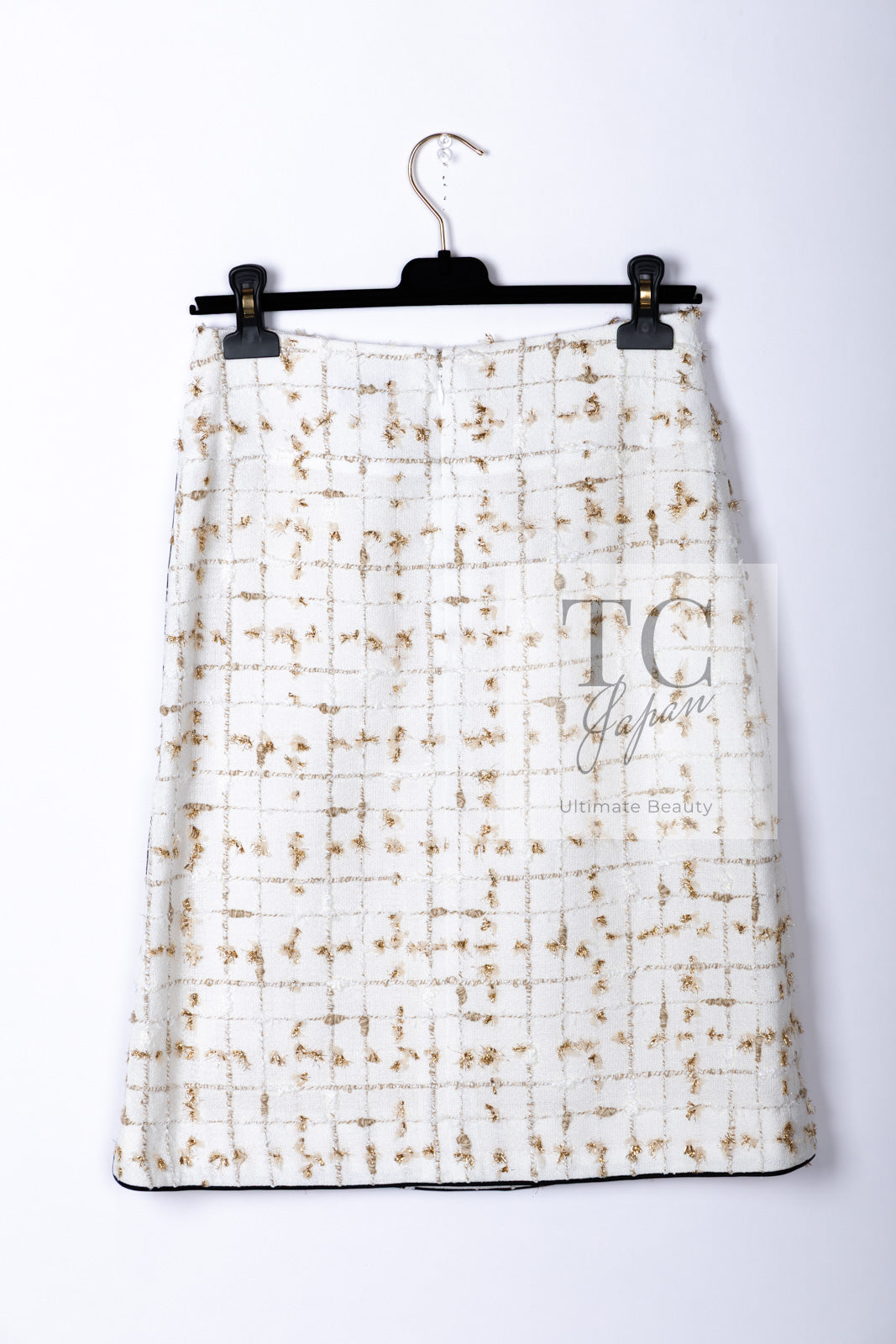 CHANEL 19S White Gold Bow Zip up Jacket Skirt Suit 36 シャネル ホワイト ゴールド ジップアップ リボン ツイード ジャケット スカート スーツ 即発