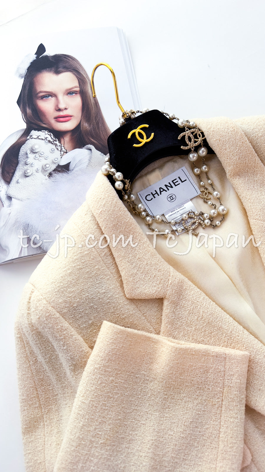 CHANEL 99S Creme Ivory Double CC Logo Jacket 42 シャネル  クリーム・アイボリー・ダブル・CCロゴ・ジャケット 即発