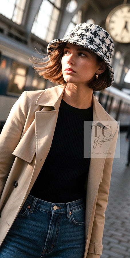 CHANEL White hat Women COCO Mark plate included, houndstooth pattern, glitter tweed シャネル ホワイト ハット レディース ココマークプレート付 千鳥柄 ラメ ツイード - TC JAPAN