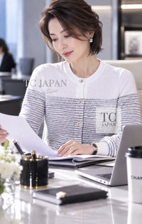 CHANEL 2024 24 COCO Beach White Silver CC Logo Buttons Knit Cardigan 14
