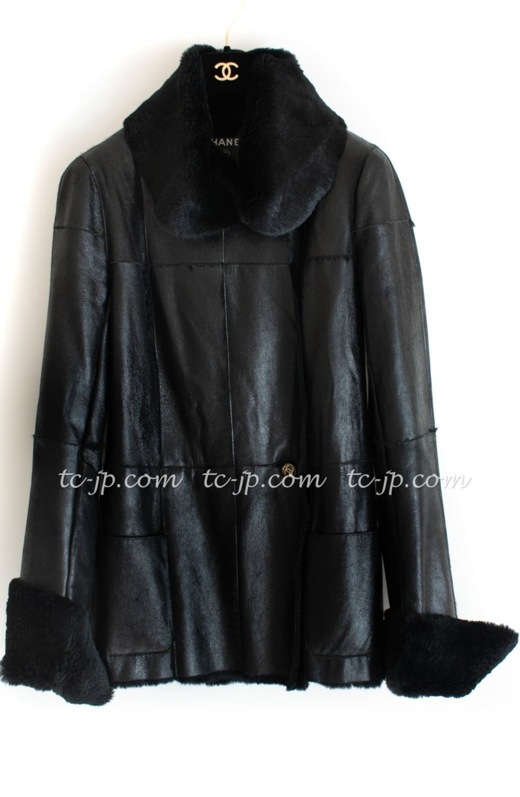 CHANEL 05A Black Rabbit Lapan Leather Jacket Coat 36 38 シャネル  ブラック・レザー・ラビットファー ・ラパン・ジャケット・コート 即発