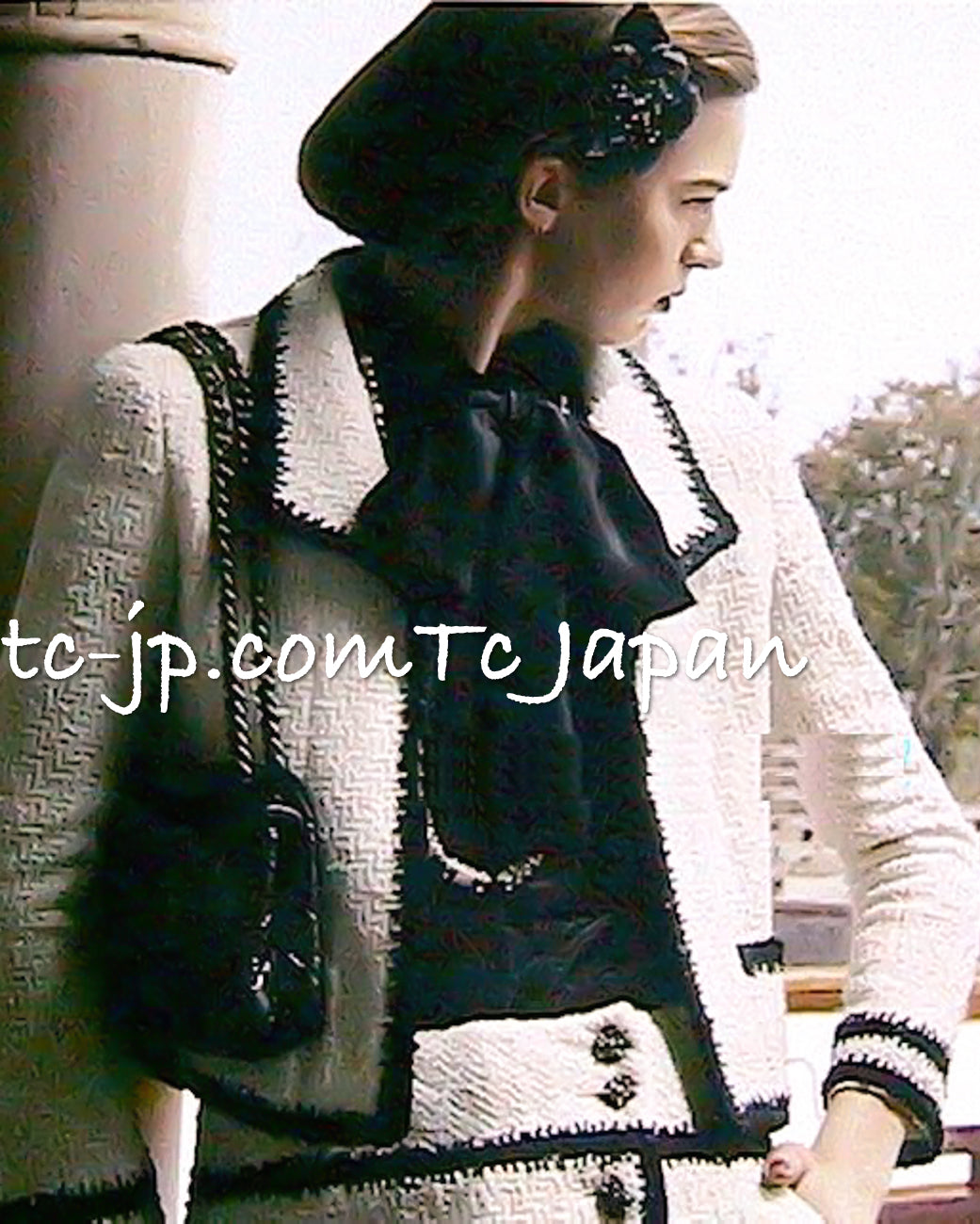 CHANEL 06PF Black Ivory Trim Boucle Wool Tweed Jacket Skirt Suit 38 シャネル ブラック アイボリー トリミング ブークレ ウール ツイード ジャケット スカート スーツ 即発