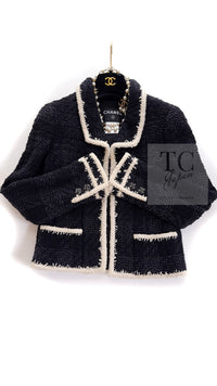 CHANEL 06PF Black Ivory Trim Boucle Wool Tweed Jacket Skirt Suit 38 シャネル ブラック アイボリー トリミング ブークレ ウール ツイード ジャケット スカート スーツ 即発
