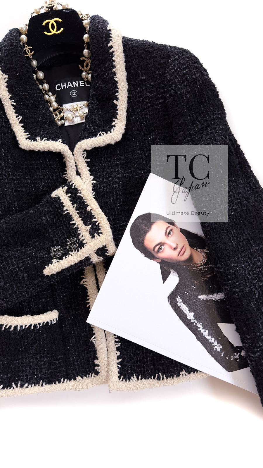 CHANEL 06PF Black Ivory Trim Boucle Wool Tweed Jacket 38 シャネル ブラック アイボリー トリミング ブークレ ウール ツイード ジャケット 即発