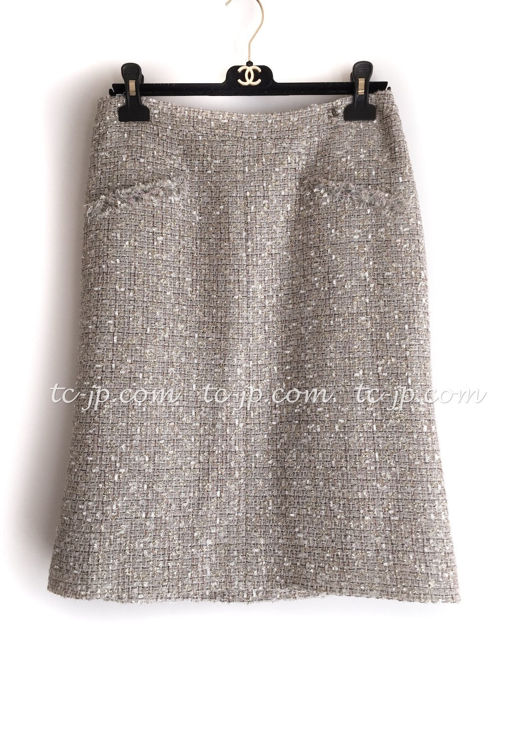 CHANEL 05S Metallic Beige Gold Tweed Jacket Skirt Suit 38 8
