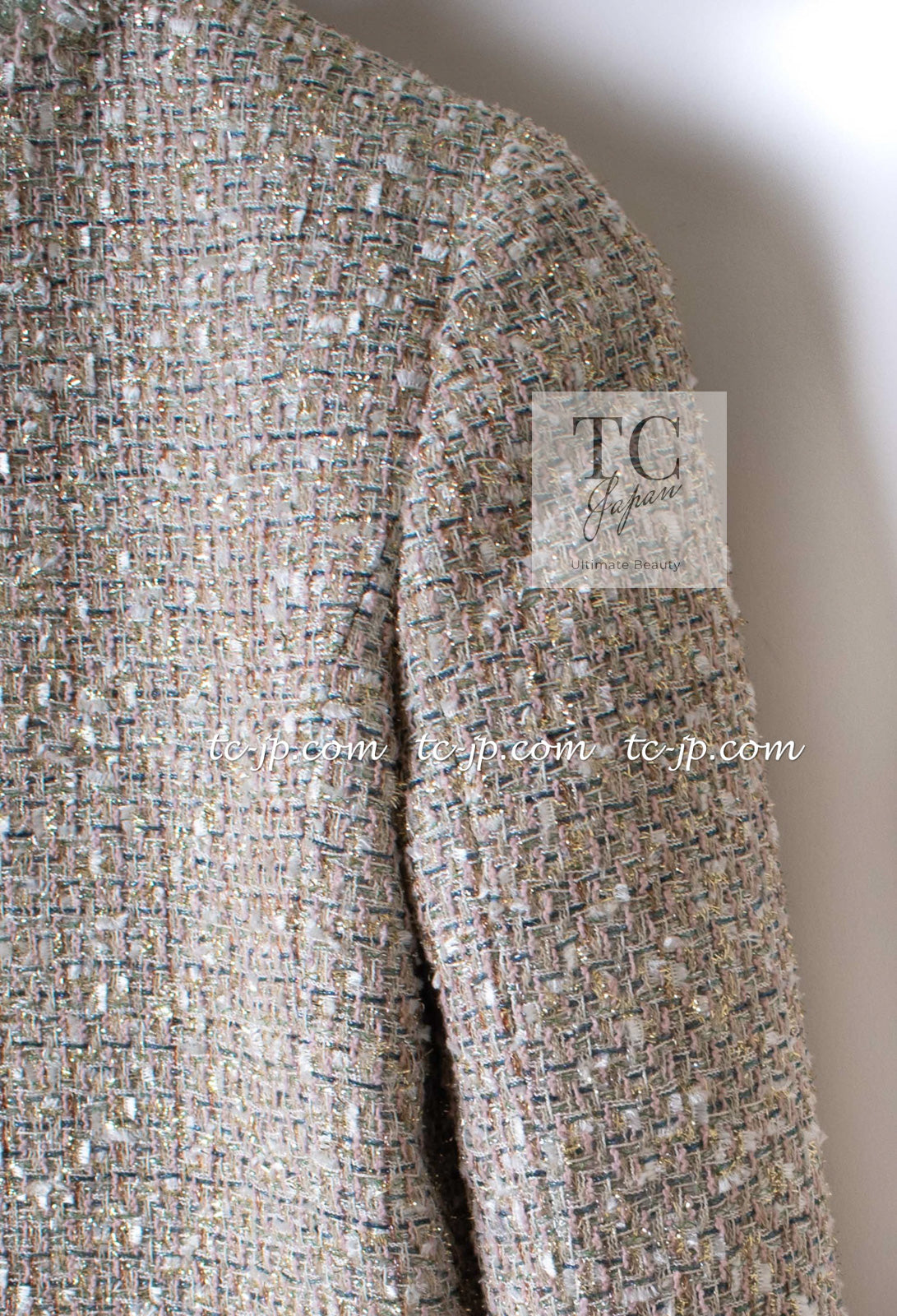 CHANEL 05S Metallic Beige Gold Tweed Jacket Skirt Suit 38 18