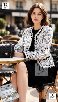 CHANEL 05S White Black Tweed Cardigan Jacket 34 36 シャネル ホワイト ブラック リボン ツイード カーディガン ジャケット 即発 - TC JAPAN