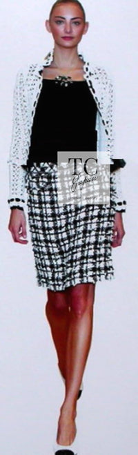 CHANEL 05S White Black Tweed Skirt 36 38 シャネル ホワイト ブラック ツイード スカート 即発