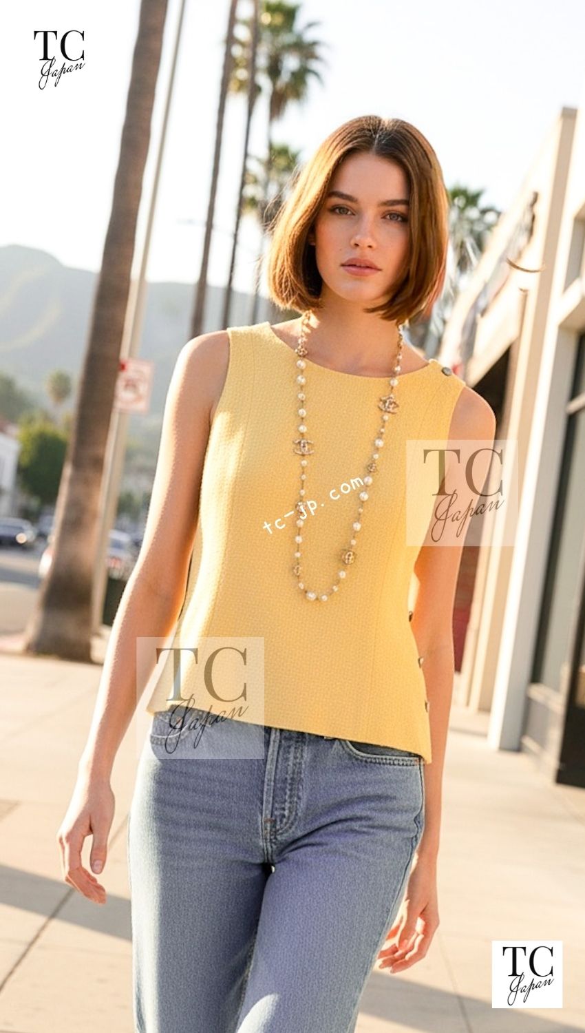 CHANEL 99C Soft Yellow CC Button Wool Tweed Jacket 38 40 シャネル ソフト イエロー CC ボタン ウール ツイード ジャケット 即発 - TC JAPAN