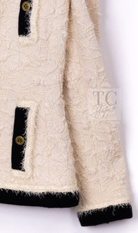 CHANEL 94A Vintage Rare Collectible Creme Ivory Black Trim Jacket 34 36 シャネル ヴィンテージ スーパーモデル ブークレ クリーム アイボリー ブラック トリム ジャケット 即発