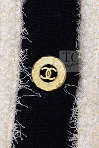 CHANEL 94A Vintage Rare Collectible Creme Ivory Black Trim Jacket 34 36 シャネル ヴィンテージ スーパーモデル ブークレ クリーム アイボリー ブラック トリム ジャケット 即発