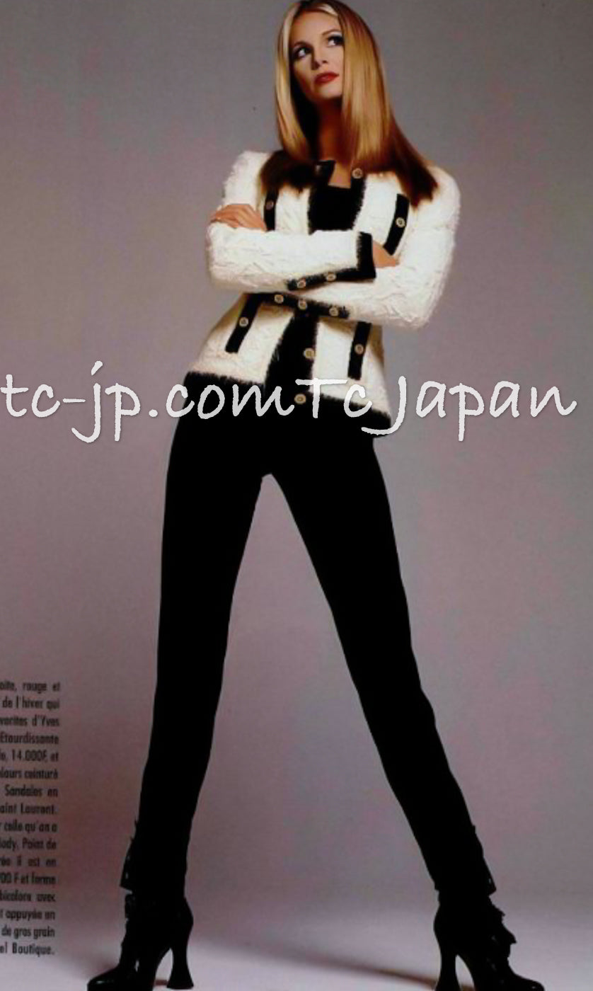CHANEL 94A Vintage Rare Collectible Creme Ivory Black Trim Jacket 34 36 シャネル ヴィンテージ スーパーモデル ブークレ クリーム アイボリー ブラック トリム ジャケット 即発 - TC JAPAN