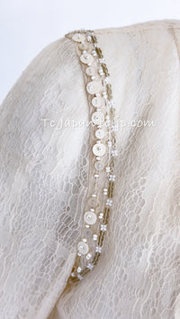 CHANEL 03S Ivory Neutral Lace Sequins Beads Cardigan Jacket 36 38 シャネル アイボリー ヌード レース スパンコール ビーズ カーディガン ジャケット 即発