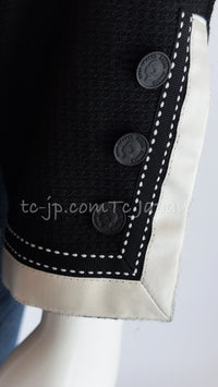 CHANEL 03S Black Silver White Trim Wool Silk Blazer Jacket 34 46 シャネル ブラック シルバー ホワイト トリム ウール シルク ブレザー ジャケット 即発