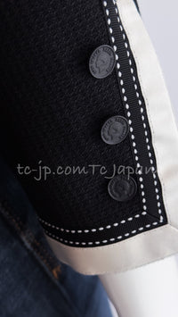 CHANEL 03S Black Silver White Trim Wool Silk Blazer Jacket 34 46 シャネル ブラック シルバー ホワイト トリム ウール シルク ブレザー ジャケット 即発