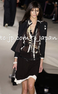 CHANEL 03S Black Silver White Trim Wool Silk Blazer Jacket 34 46 シャネル ブラック シルバー ホワイト トリム ウール シルク ブレザー ジャケット 即発