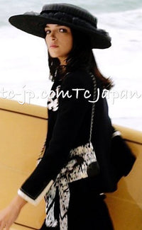 CHANEL 03S Black Silver White Trim Wool Silk Blazer Jacket 34 46 シャネル ブラック シルバー ホワイト トリム ウール シルク ブレザー ジャケット 即発