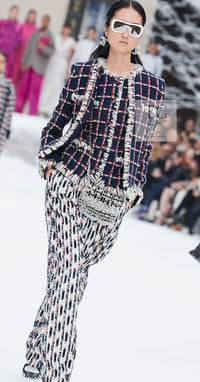 CHANEL 19A Navy Red Ivory Collarless Wool Tweed Jacket 34 36 シャネル ネイビー レッド アイボリー ノーカラー ウール ツイード ジャケット 即発