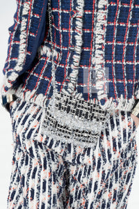 CHANEL 19A Navy Red Ivory Collarless Wool Tweed Jacket 34 36 シャネル ネイビー レッド アイボリー ノーカラー ウール ツイード ジャケット 即発