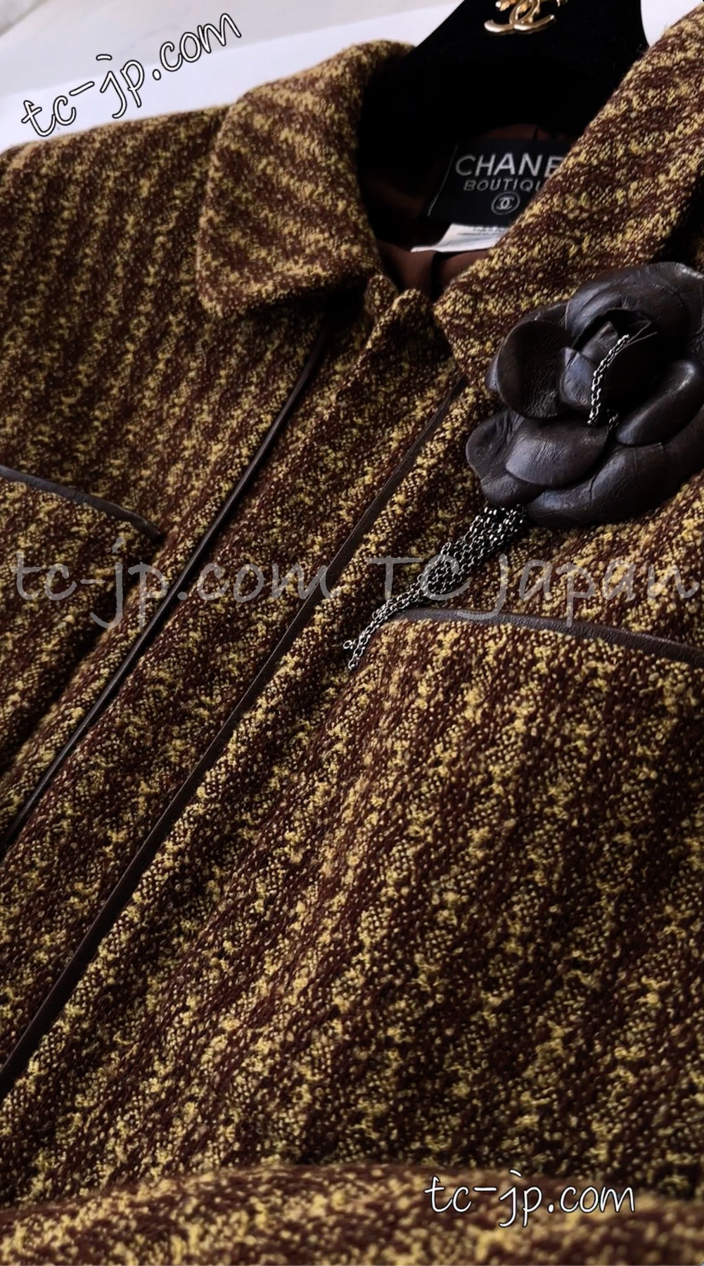 CHANEL 97A Vintage Olive Brown Wool Leather Trim Tweed Jacket 40 42 シャネル オリーブ ブラウン ウール レザー トリム ツイード ジャケット 即発