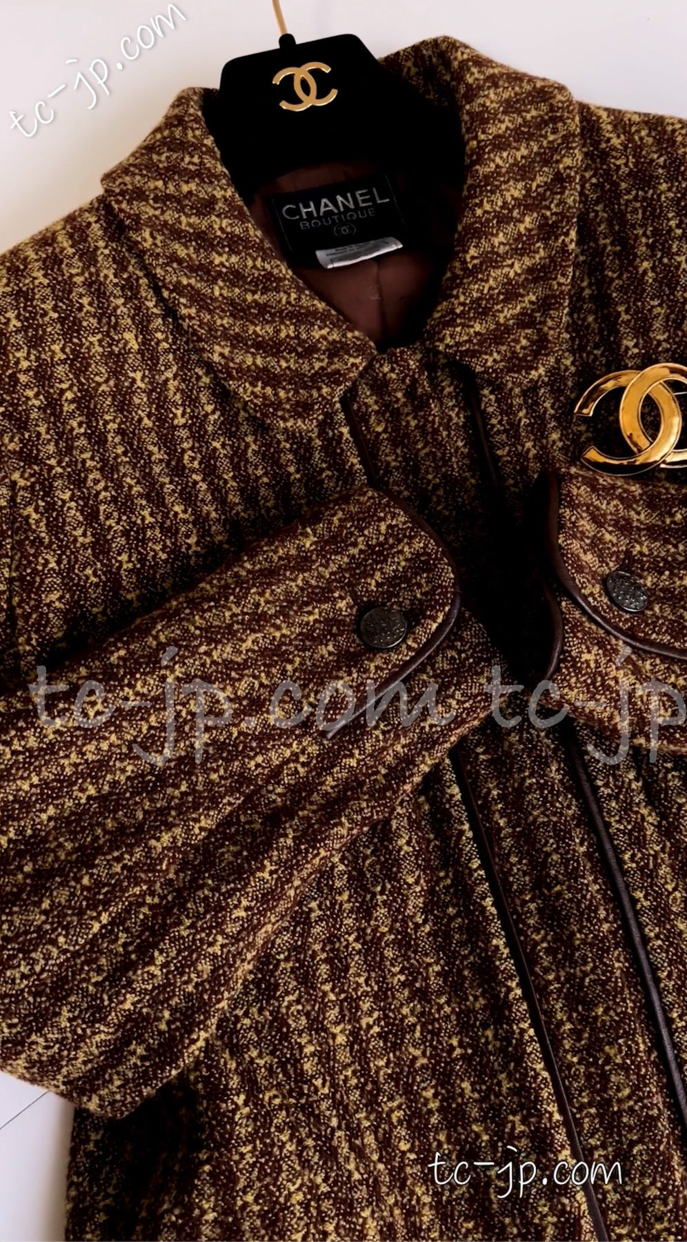 CHANEL 97A Vintage Olive Brown Wool Leather Trim Tweed Jacket 40 42 シャネル オリーブ ブラウン ウール レザー トリム ツイード ジャケット 即発
