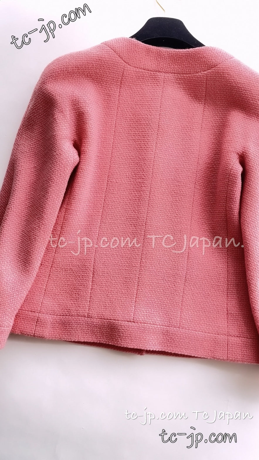 CHANEL 91A Vintage Baby Pink Wool Gold CC Logo Button Tweed Jacket 36 38 シャネル ヴィンテージ ベビーピンク ウール ゴールド CC ココロゴボタン ジャケット 即発 - TC JAPAN