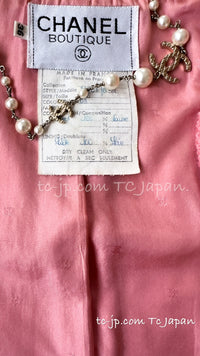 CHANEL 91A Vintage Baby Pink Wool Gold CC Logo Button Tweed Jacket 36 38 シャネル ヴィンテージ ベビーピンク ウール ゴールド CC ココロゴボタン ジャケット 即発 - TC JAPAN