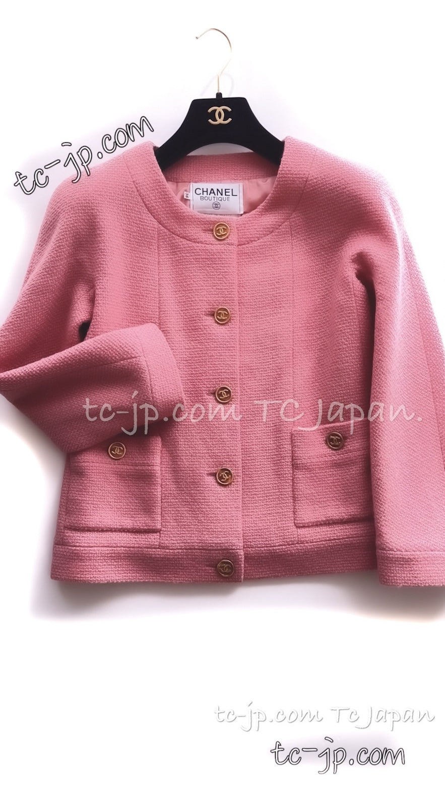 CHANEL 91A Vintage Baby Pink Wool Gold CC Logo Button Tweed Jacket 36 38 シャネル ヴィンテージ ベビーピンク ウール ゴールド CC ココロゴボタン ジャケット 即発 - TC JAPAN