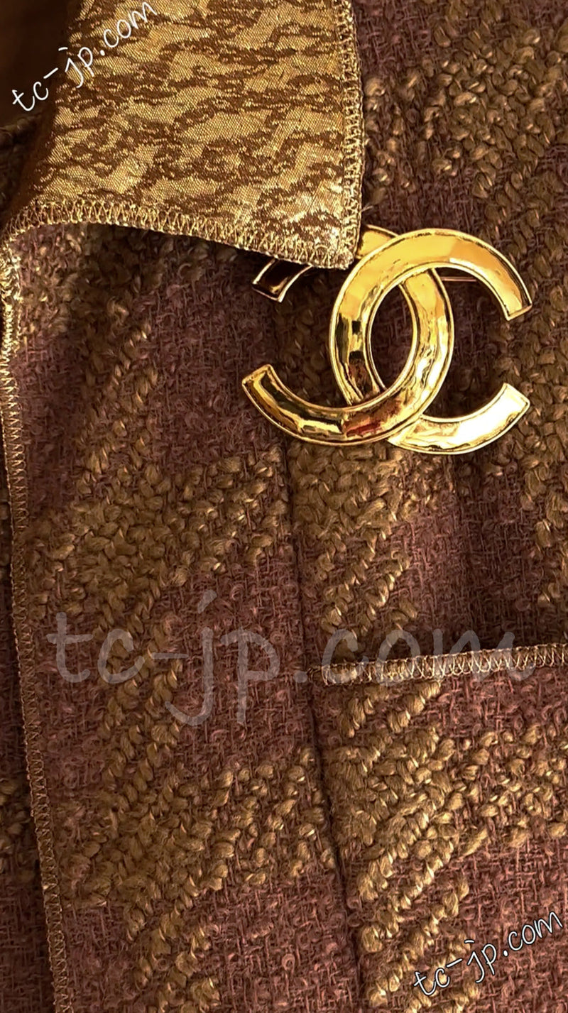 CHANEL 96A Vintage Brown Olive Beige Gold Gripox Button Tweed Jacket Dress Setup 34 38 シャネル ヴィンテージ ブラウン オリーブ ベージュ ゴールド襟 グリポワ宝石ボタン ジャケット ワンピース セットアップ 即発