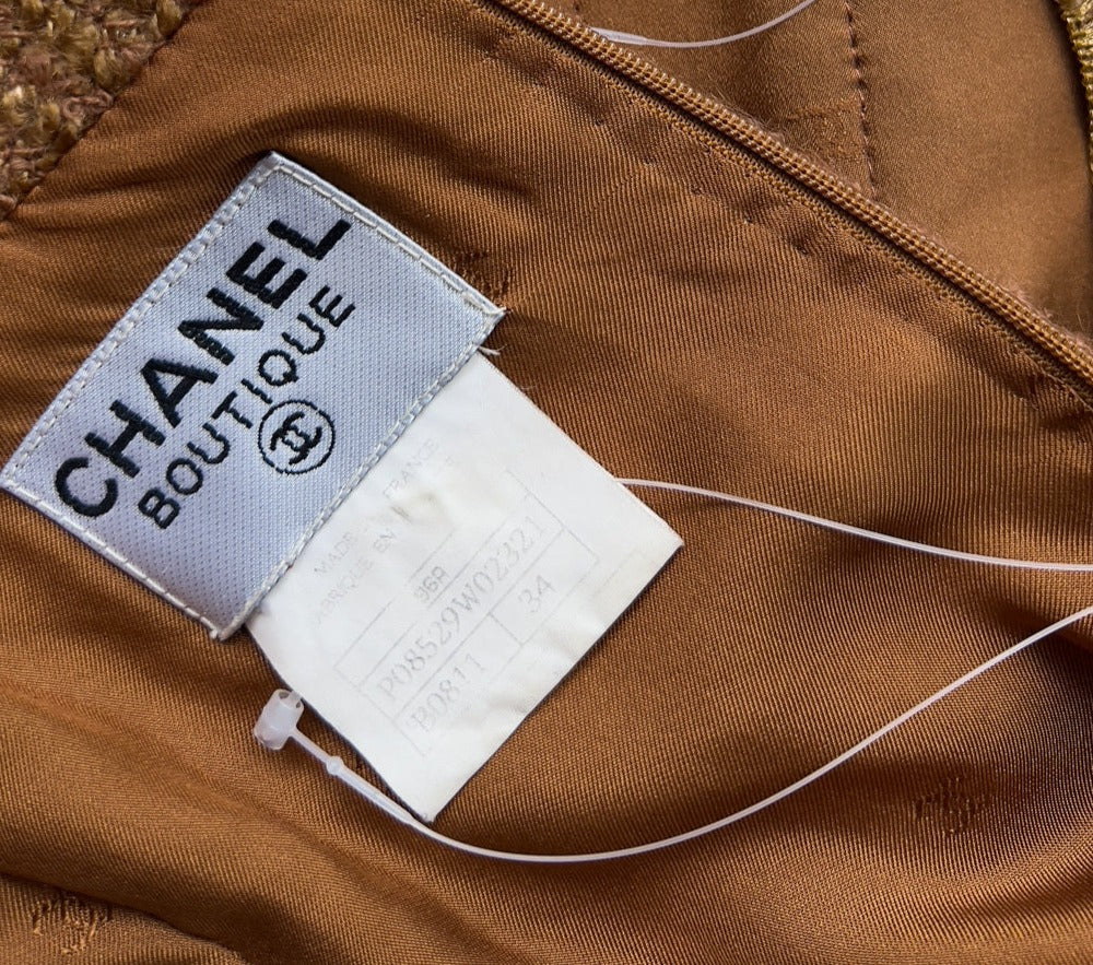 CHANEL 96A Vintage Brown Olive Beige Gold Gripox Button Tweed Jacket Dress Setup 34 38 シャネル ヴィンテージ ブラウン オリーブ ベージュ ゴールド襟 グリポワ宝石ボタン ジャケット ワンピース セットアップ 即発