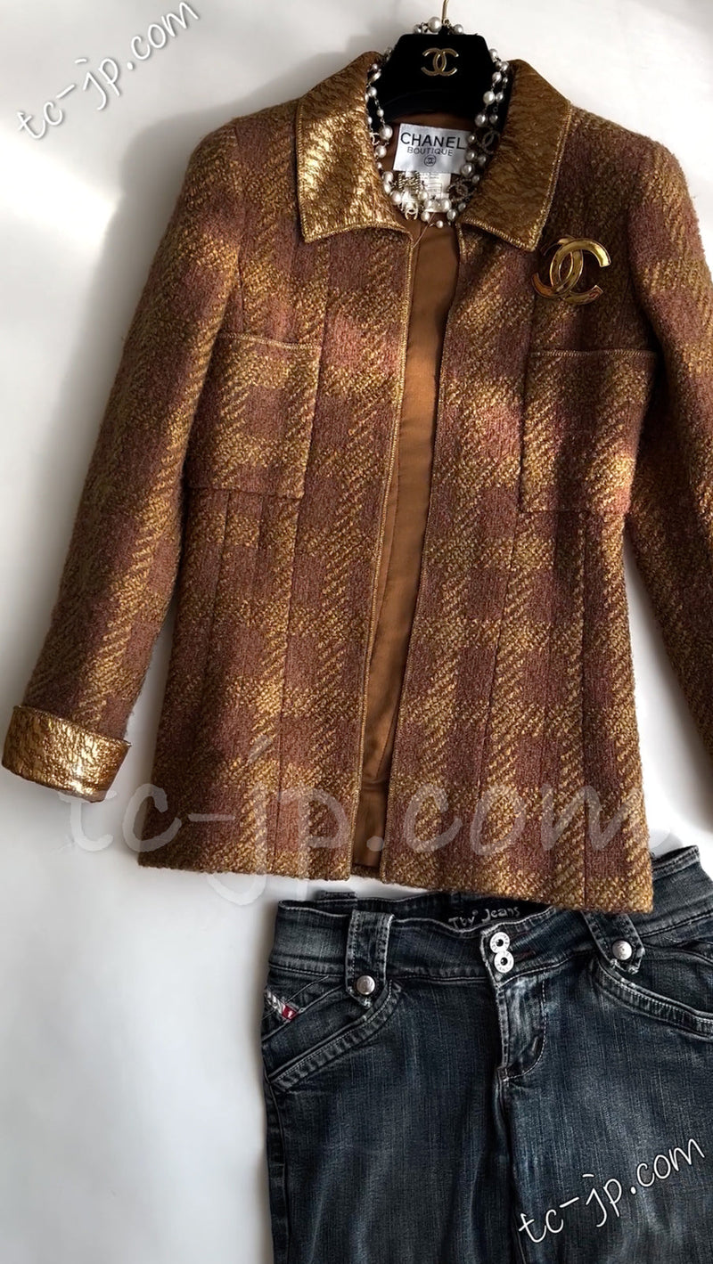 CHANEL 96A Vintage Brown Olive Beige Gold Gripox Button Tweed Jacket Dress Setup 34 38 シャネル ヴィンテージ ブラウン オリーブ ベージュ ゴールド襟 グリポワ宝石ボタン ジャケット ワンピース セットアップ 即発