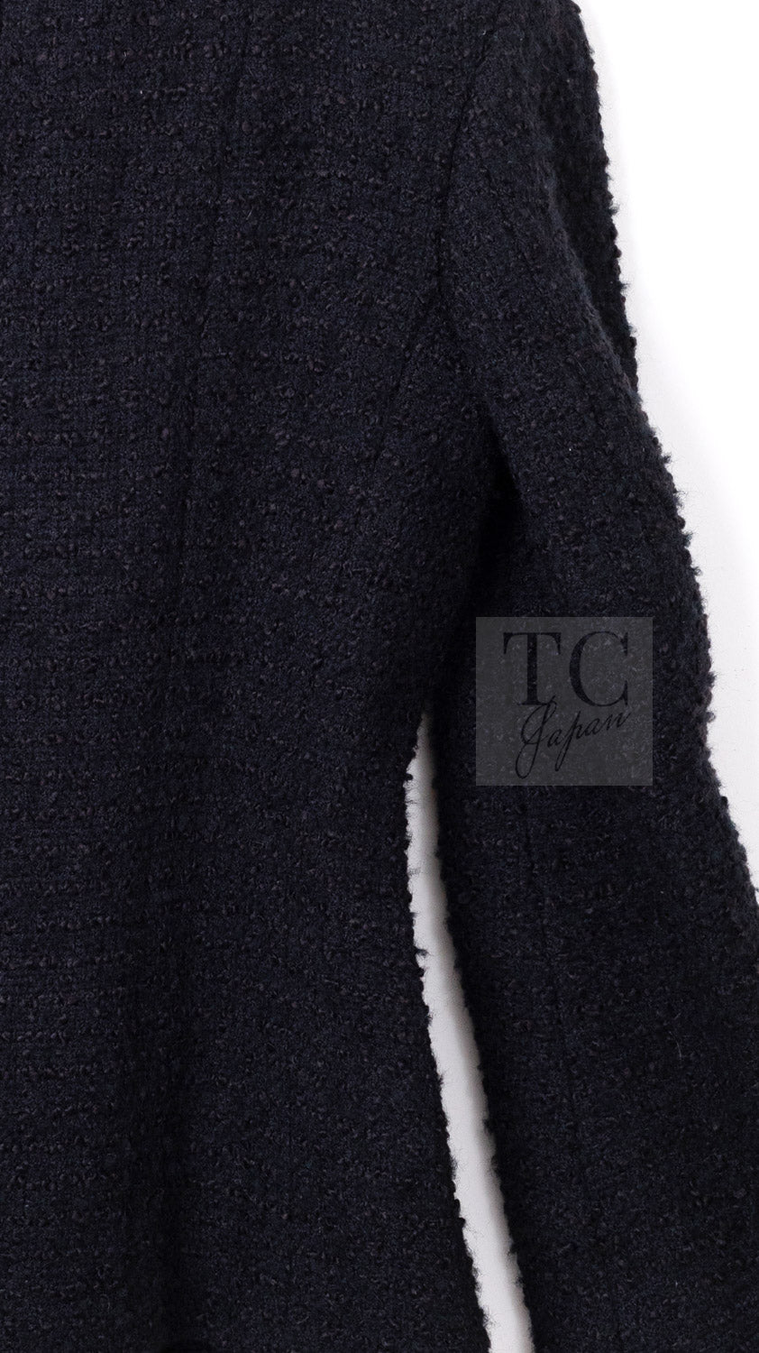 CHANEL Jacket 20A Black Unique Cut Wool Tweed CC Logo Button 34 36 8