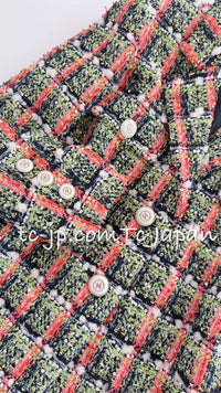 CHANEL 20C Green Orange Navy Mix Sequin Embellishments Tweed Jacket 38 シャネル グリーンオレンジ ネイビーミックスカラー スパンコール ツイード  ジャケット 即発