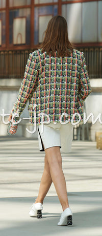 CHANEL 20C Green Orange Navy Mix Sequin Embellishments Tweed Jacket 38 シャネル グリーンオレンジ ネイビーミックスカラー スパンコール ツイード  ジャケット 即発