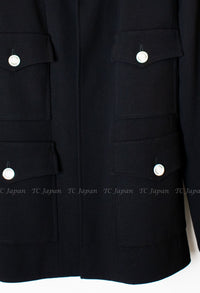 CHANEL 97S Vintage Black Wool 100% Minimalistic Mother of Pearl Button Jacket 38 シャネル ヴィンテージ ブラック ウール100% ミニマリスト マザー オブ パール ボタン ジャケット 即発