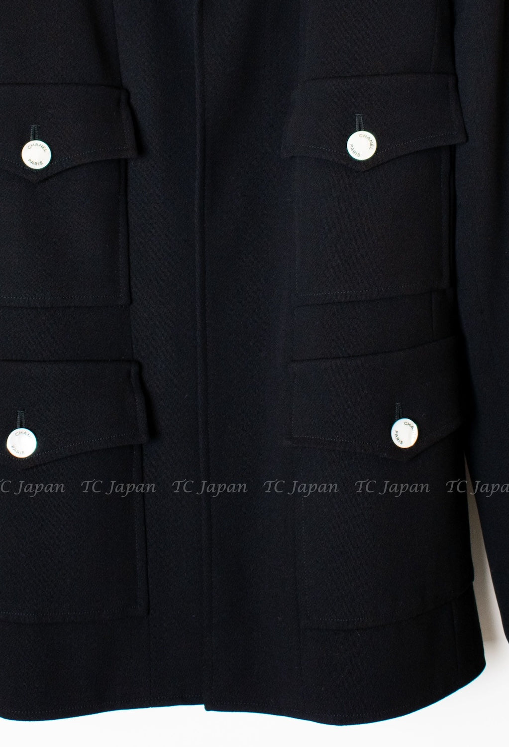 CHANEL 97S Vintage Black Wool 100% Minimalistic Mother of Pearl Button Jacket 38 シャネル ヴィンテージ ブラック ウール100% ミニマリスト マザー オブ パール ボタン ジャケット 即発