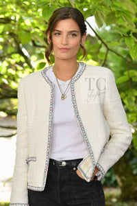 CHANEL 20C Ivory Cotton CC Logo Button Collarless Tweed Jacket 34 36 20