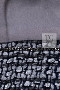 CHANEL 19PS Gray Silver Navy Blue Mix Tweed Jacket Skirt Suit 38 シャネル グレー シルバー ネイビー ブルー ミックス ツイード ジャケット スカート スーツ 即発