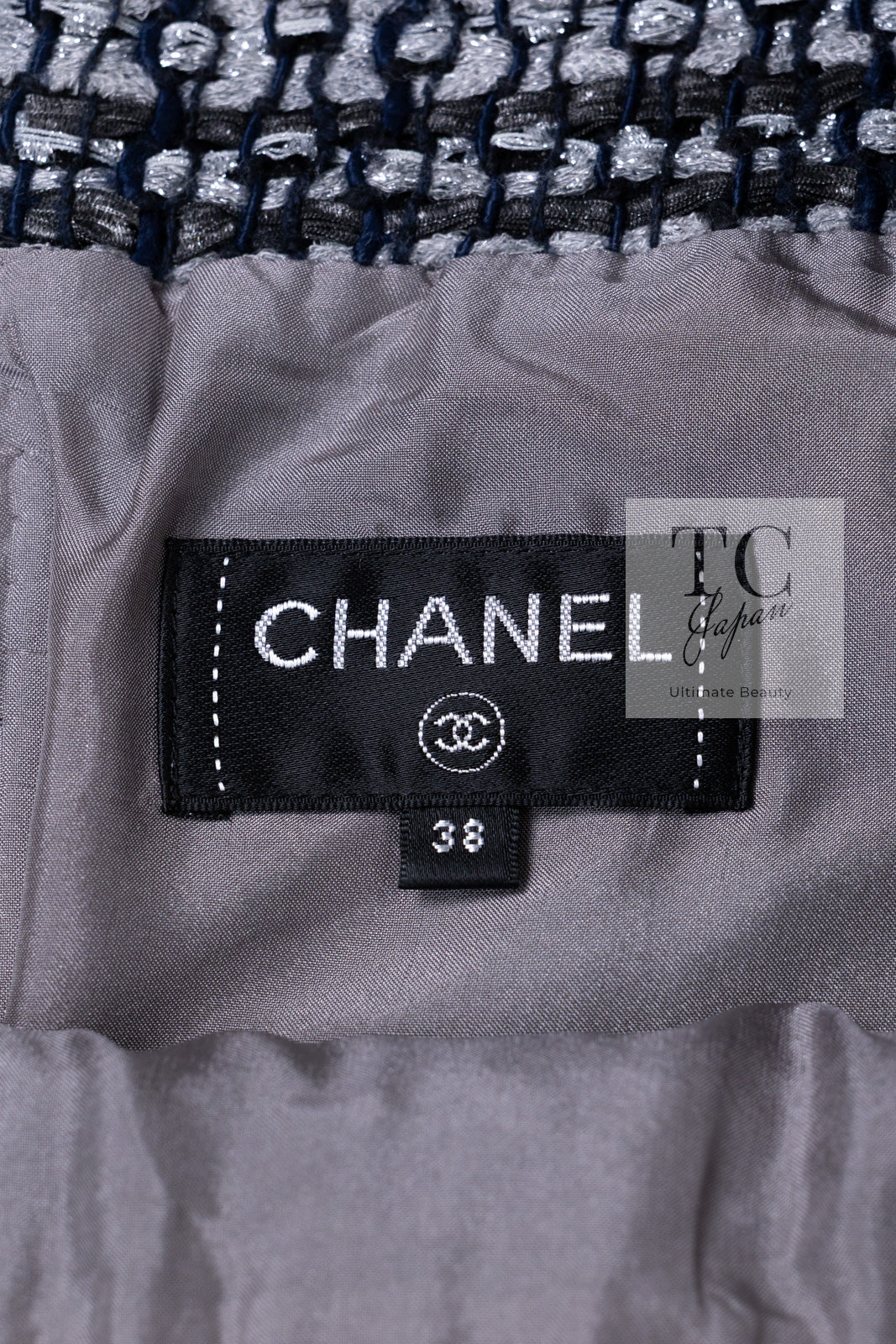CHANEL 19PS Gray Silver Navy Blue Mix Tweed Jacket Skirt Suit 38 シャネル グレー シルバー ネイビー ブルー ミックス ツイード ジャケット スカート スーツ 即発