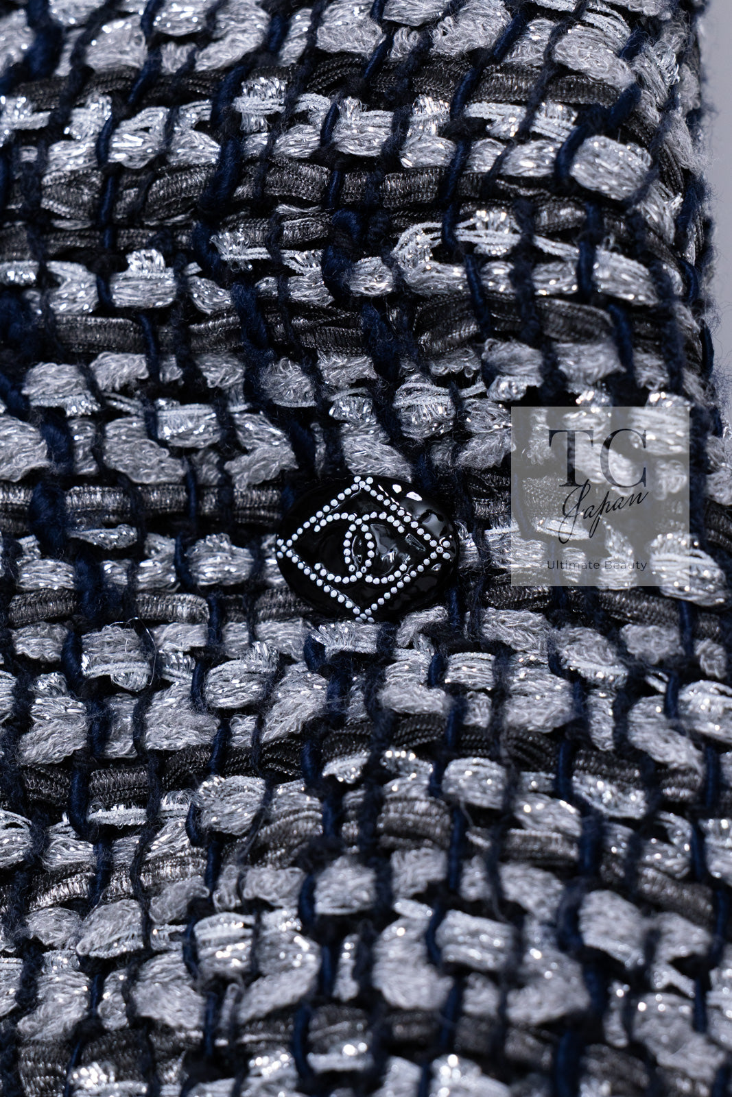 CHANEL 19PS Gray Silver Navy Blue Mix Tweed Jacket Skirt Suit 38 シャネル グレー シルバー ネイビー ブルー ミックス ツイード ジャケット スカート スーツ 即発