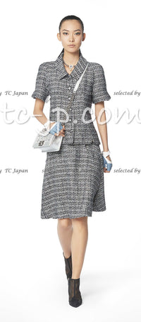 CHANEL 19PS Gray Silver Navy Blue Mix Tweed Jacket Skirt Suit 38 シャネル グレー シルバー ネイビー ブルー ミックス ツイード ジャケット スカート スーツ 即発 - TC JAPAN